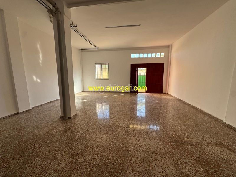 Foto d38eb61c-82ee-46db-a1f1-2f5f376f88b0. Rent house with parking in Centro Chiva