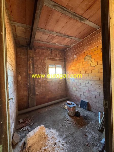 Foto d9fe174a-b92e-4969-87be-97def6915d79. Masia a Centro Chiva