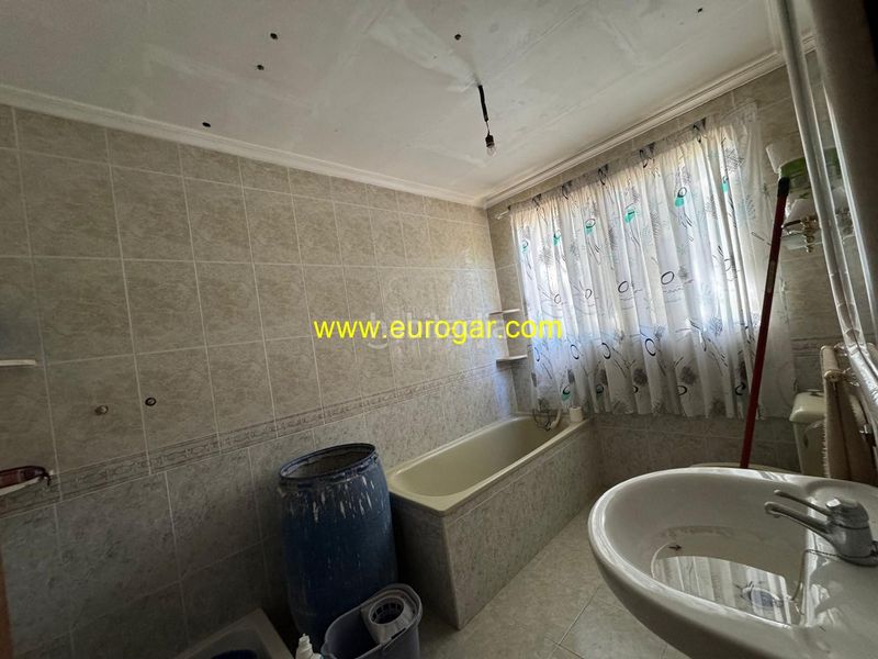 Foto e019afc4-de44-439f-9f34-647456ca0773. Masia a Centro Chiva