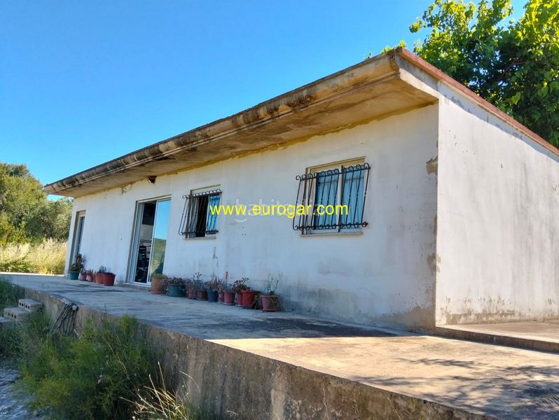 Foto 4cbada9a-647a-4bfb-8e9f-f54a63c0471e. Masia a Centro Chiva