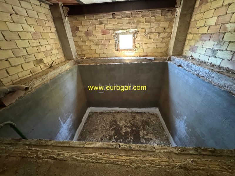 Foto ad340e98-5d56-43ab-8d8f-006c649ec65f. Casale in Centro Chiva