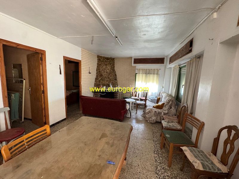 Foto af03c8c2-b266-4b9d-aac9-2258f4628ff9. Casale in Centro Chiva