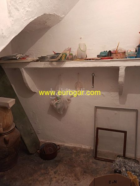 Foto 5a79dd7d-b8c3-4fdd-b8e3-c44f87f94f55. Casa a Buñol