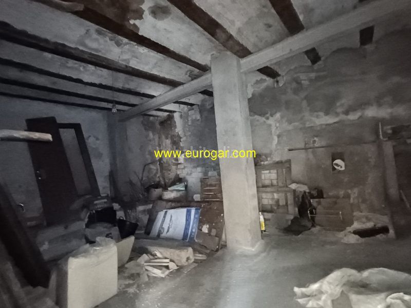 Foto bb8583fe-cfe7-46e1-a574-c0f357f36d93. Casa a Buñol
