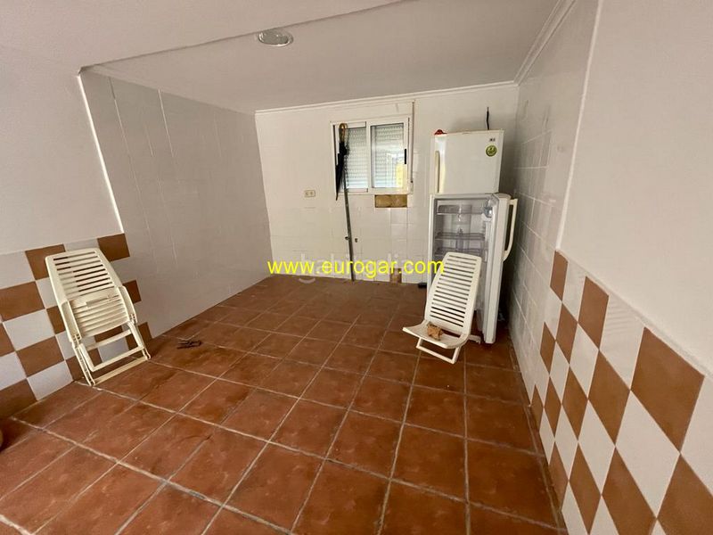 Foto 666f0153-9605-4809-955d-a7f37e919fc5. Xalet amb aparcament piscina a Centro Chiva