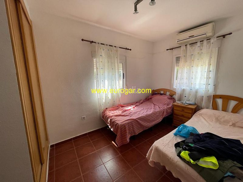 Foto d6fd5d13-c880-4287-abc7-d44ab57fc17a. Xalet amb aparcament piscina a Centro Chiva