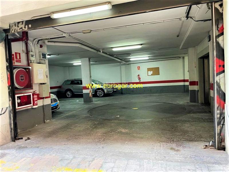 Foto 1024bebb-3cbb-495e-83b2-88045e6a0e51. Parking voiture dans Sant Francesc Valencia