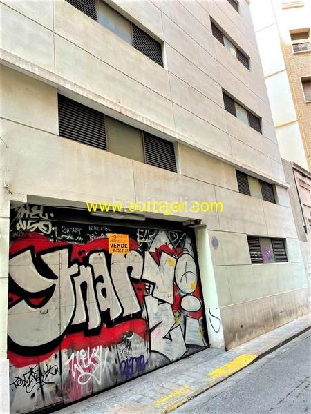 Foto 170044da-58f8-4758-baee-dd50edc025e2. Parking voiture dans Sant Francesc Valencia