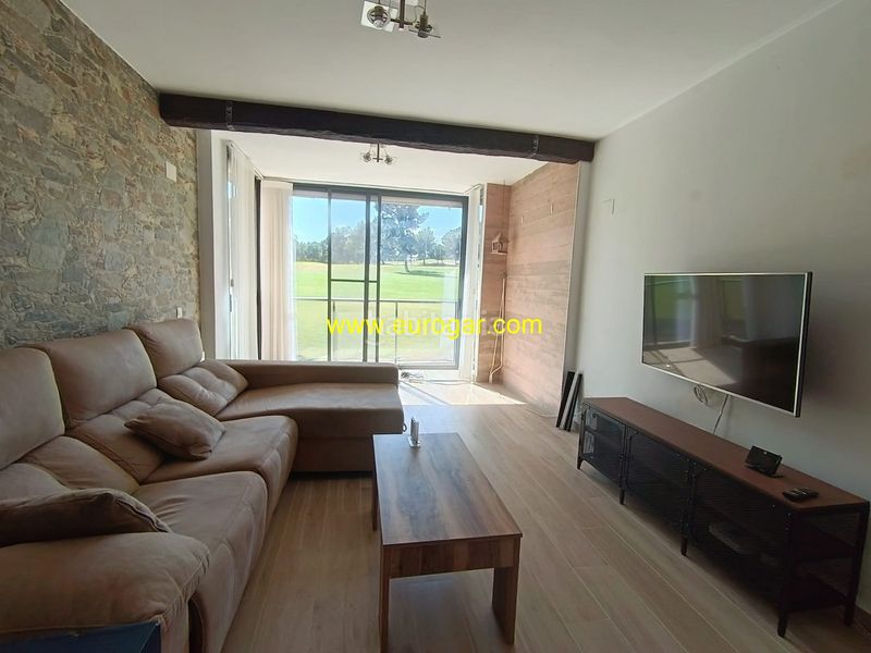 Foto 467a63ab-5982-4800-9784-d09d27a887f6. Apartament amb calefacció aparcament piscina a Centro Chiva