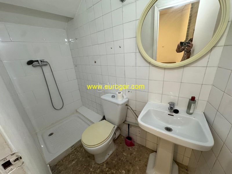 Foto d219689a-af66-4c7a-945f-6c8e8c4a361f. Local commercial dans Centro Chiva