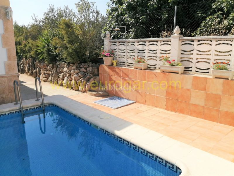 Foto 89ef335e-f953-48c3-8b39-9d4d5aaf6322. Xalet amb calefacció piscina a Godelleta