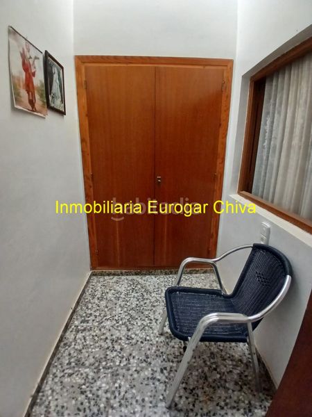 Foto 1594ac32-bbf3-46e0-8e23-b443db022c0e. Casa con parcheggio in Cheste