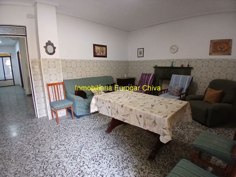 Foto 82a45b8c-3723-4537-8f8b-e29d90ab7200. Casa con parcheggio in Cheste