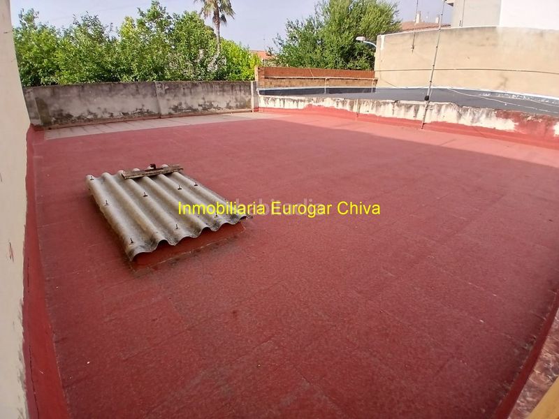 Foto fbf28d60-df4d-4ab5-a4dc-0c3566cf056b. Casa con parcheggio in Cheste