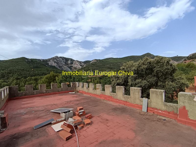 Foto e524a452-331d-4b37-96d8-c9ef46790f6d. Masia amb xemeneia a Centro Chiva