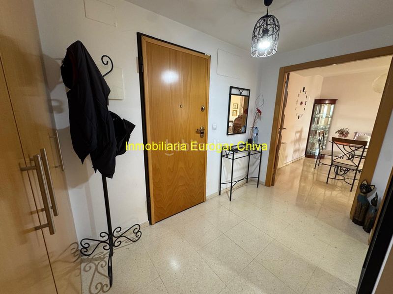 Foto 6e156d2d-bfa4-478e-b043-ef84d61c2609. Location appartement avec parking dans Cheste
