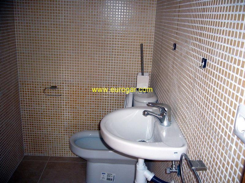 Foto e8a180fc-0589-4b83-823f-b1fe259b40d7. Appartamento con parcheggio in Centro Chiva