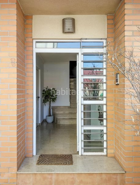 Foto 209c9443-472d-4588-bffa-5f0f147c21d7. Casa adossada amb calefacció aparcament a Alquenència - Venècia Alzira