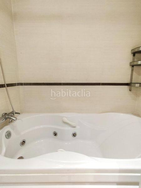 Foto 54bd17da-5911-471f-9331-48c0359ca4ff. Casa adossada amb calefacció aparcament a Alquenència - Venècia Alzira