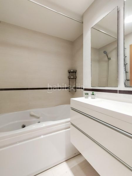 Foto 7351d4f3-c7aa-4c22-bd24-31c22a8791bc. Casa adossada amb calefacció aparcament a Alquenència - Venècia Alzira