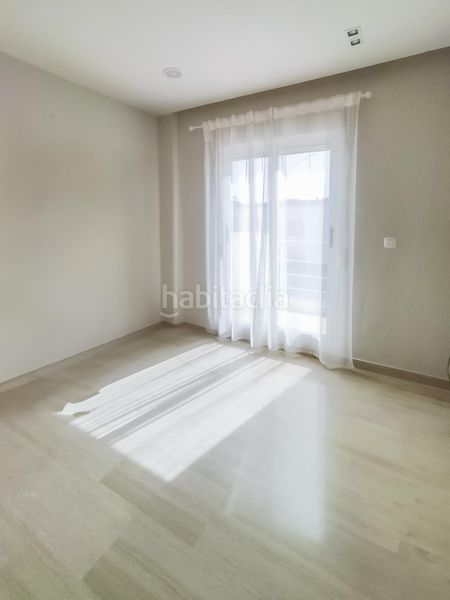 Foto 83dd1794-ba09-493c-8414-6d273a73e5bf. Casa adossada amb calefacció aparcament a Alquenència - Venècia Alzira