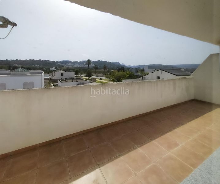 Foto 8c8b8121-1424-4645-ad55-cfc38fbdc31c. Casa adossada amb calefacció aparcament a Alquenència - Venècia Alzira