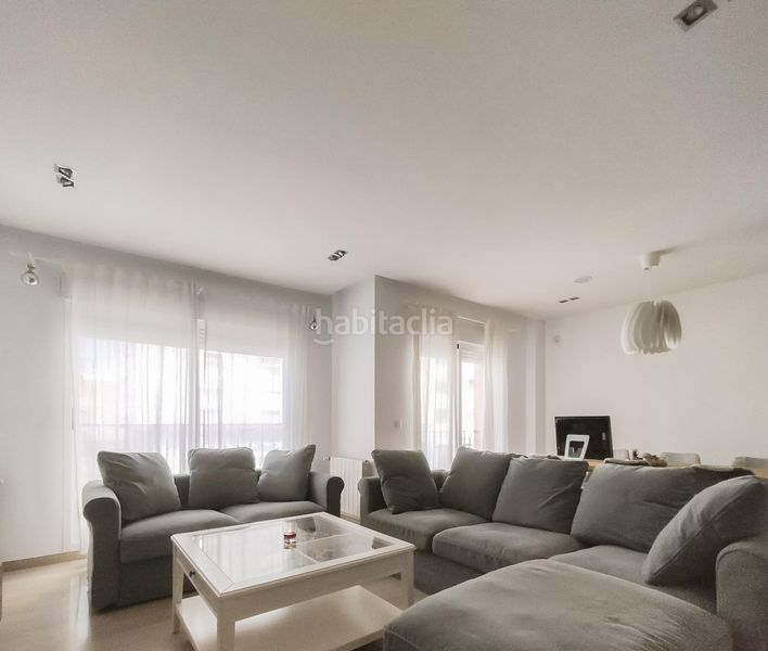 Foto a96d5355-d834-4392-8f37-fc01c8a5f879. Casa adossada amb calefacció aparcament a Alquenència - Venècia Alzira