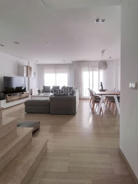 Foto c65d45a6-1c8a-42d2-8967-f98aef29f7a6. Casa adossada amb calefacció aparcament a Alquenència - Venècia Alzira