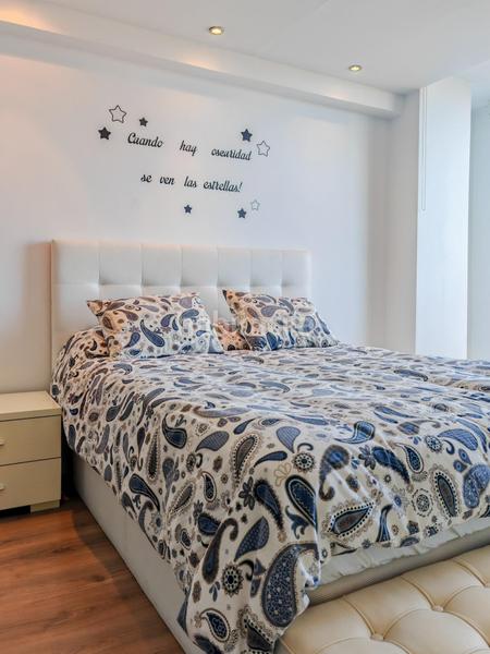 Foto 3a26afd9-b7e5-4378-af1c-3b524bd0b5c6. Apartamento primera linea de playa en Port Saplaya Alboraya