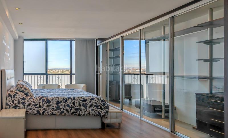 Foto 898a45cc-2f5f-4bba-9f25-f679d74cb510. Apartamento primera linea de playa en Port Saplaya Alboraya