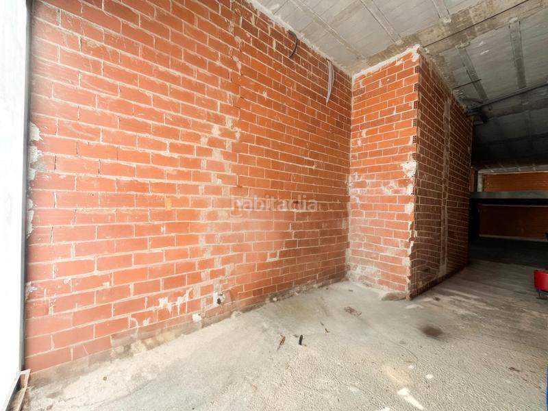 Foto df3eba7d-d704-4b64-b905-fdffd21c9ce9. Local comercial a Pego