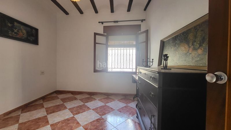 Foto ac459066-e9b7-4359-bd89-122ce2201230. Casa a avenida constitucio 15 a Montichelvo