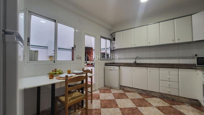Foto cad83a10-9aaf-49c1-96cc-a2020fd9a31a. Casa a avenida constitucio 15 a Montichelvo