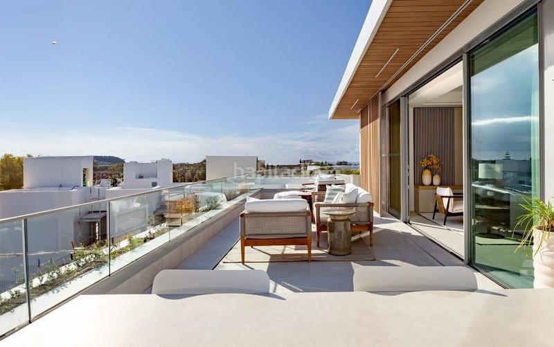 Foto 6b39d445-750c-492d-9e7a-ece74533536c. Apartment with parking pool in bahía de Marbella Marbella