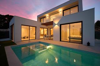 Chalet in Escandinavia-Cautivador. Viviendas sostenibles de nueva construcción en alfaz del pi