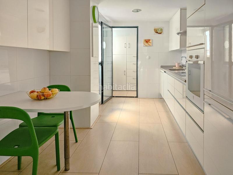 Foto 76eeadd2-e7e1-4b82-adc2-6941cb6ef1c7. Etagenwohnung mit parking in Oliva pueblo Oliva