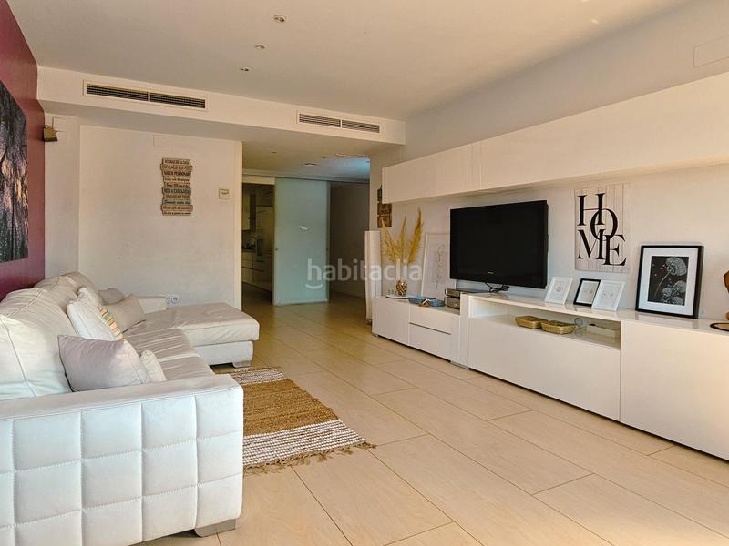 Foto ecd5a31e-a571-432a-83cf-6e1fce26b5ad. Etagenwohnung mit parking in Oliva pueblo Oliva