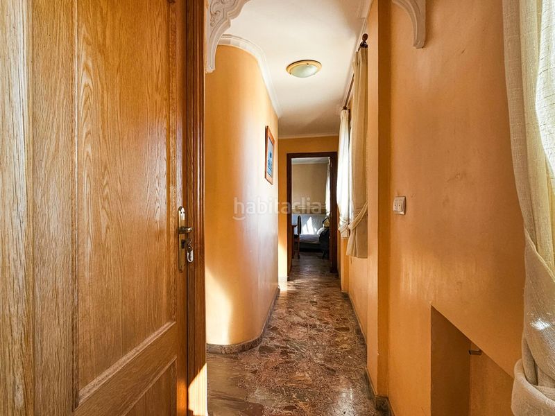 Foto 26ea9915-8d4a-4e4b-a303-cee249b461b5. Àtic a carrer guardamar 28 a Corea Gandia