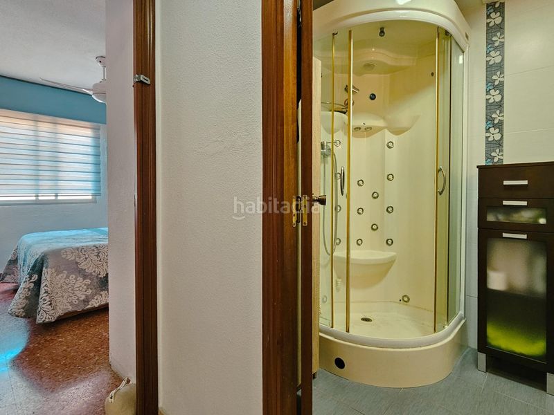 Foto bd063583-8e80-49d4-a875-2e8564982bd0. Pis a Centro Histórico Gandia