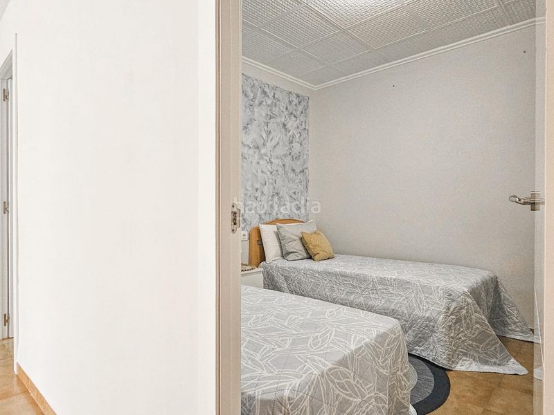 Foto 12b05bcb-b9ad-467a-aa32-1b7ff8dcb92a. Apartament amb aparcament a Playa de Gandía Gandia