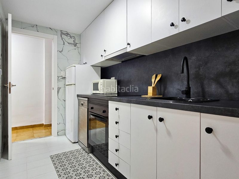 Foto a4bc1971-9b32-4c5c-975d-0a5327252a9d. Apartament amb aparcament a Playa de Gandía Gandia