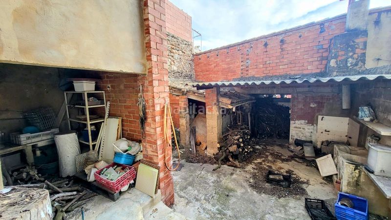 Foto 57195e88-282c-4f04-8420-edeed8ffbc49. Masia amb aparcament a Montichelvo