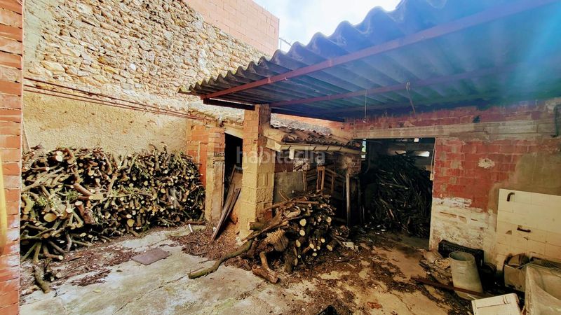 Foto b64452b5-7293-40d8-8839-3cb7d321179b. Masia amb aparcament a Montichelvo