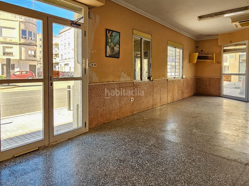 Foto 506dfe12-1afa-4c6e-8339-9b3bcf94fa6d. Local comercial a Oliva pueblo Oliva