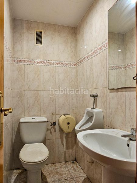 Foto d9bb3424-a04b-45d1-92e2-30ba723c7eb1. Local comercial a Oliva pueblo Oliva