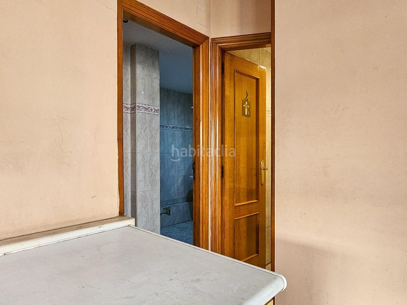 Foto e2dc7cf1-a2ff-498d-a1e1-e1db77bd78d9. Local comercial a Oliva pueblo Oliva