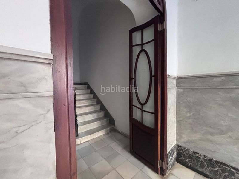 Foto f77847f2-246b-4b54-b877-25c62e22305e. Apartament a Russafa Valencia