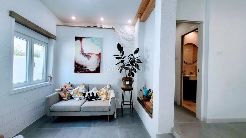 Foto 085e2887-4b88-4961-b83e-47ca27692862. Casa adossada a calle calvari del 7 a Barx