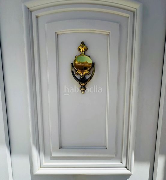 Foto 5d595402-d3d7-4217-84b1-bd42f72057e9. Casa adossada a calle calvari del 7 a Barx