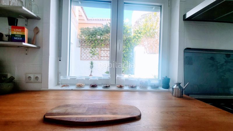 Foto 5f1f1512-bacb-4b01-b9cb-6b0f2c23b615. Casa adossada a calle calvari del 7 a Barx